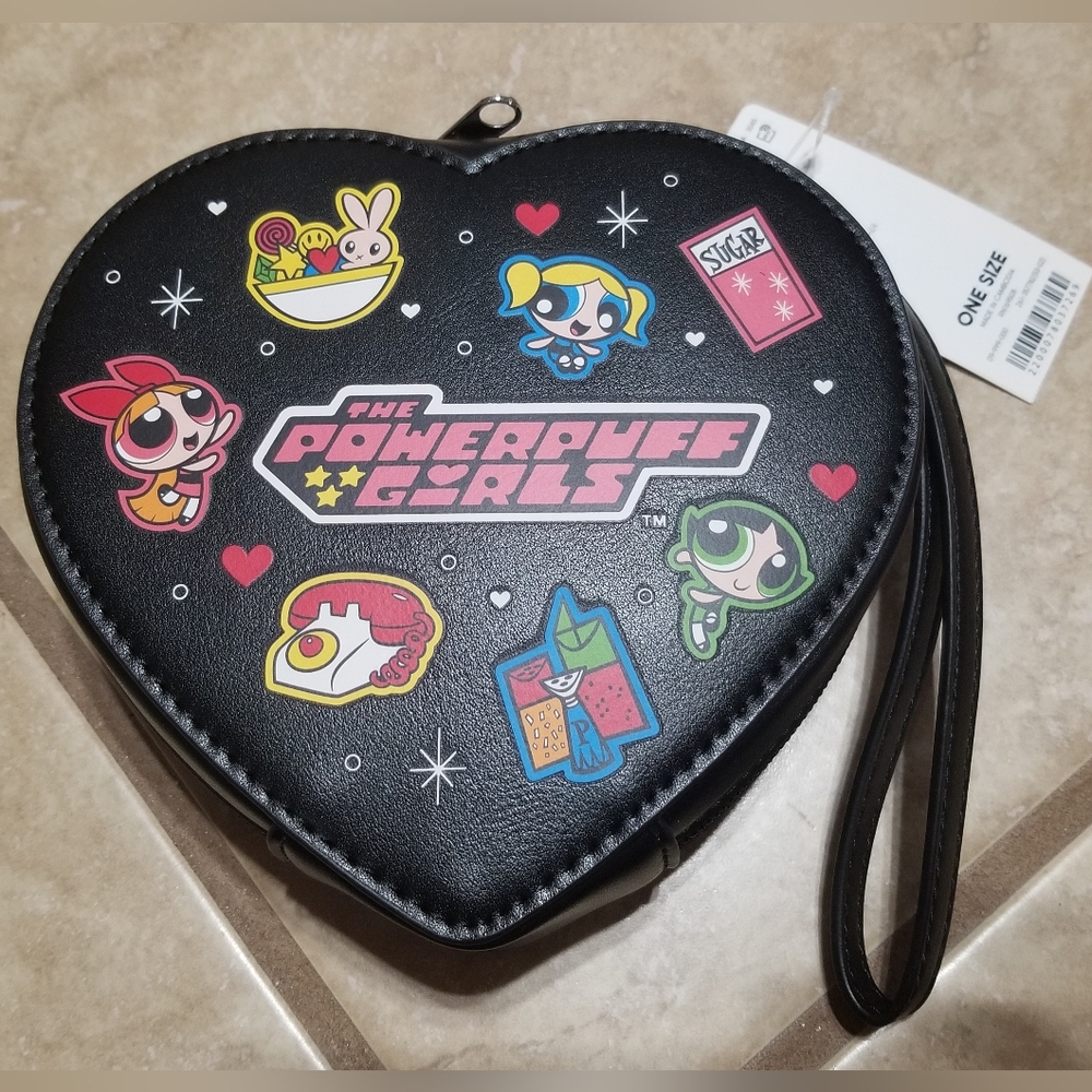 THE POWERPUFF GIRLS x GU Mini Black Heart Wristlet Bag